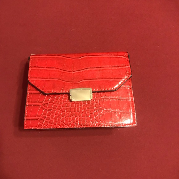 Croc red clutch - Picture 6 of 6